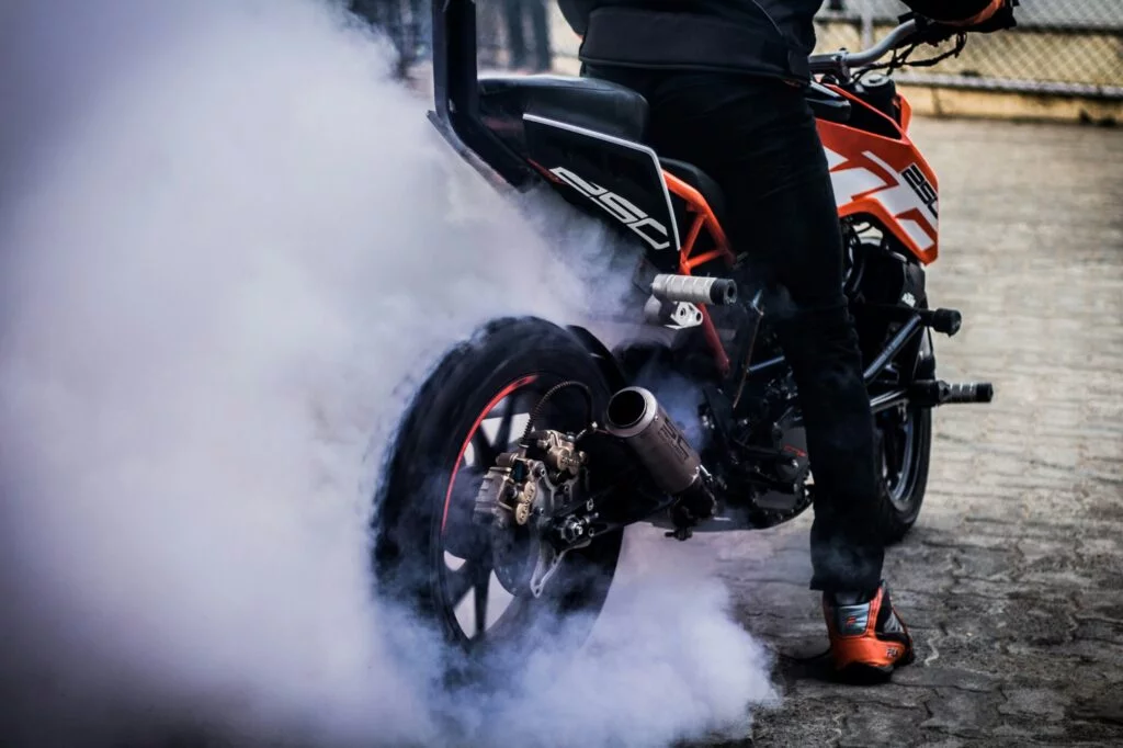 The Mechanisms Behind Smoothly Operating Car and Bike Wheels