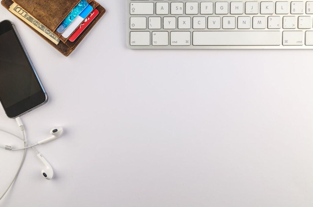 How to Clean and Maintain Your Gadgets?