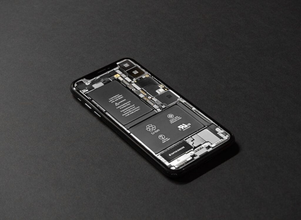 pexels-photo-719399-719399 How to Extend the Battery Life of Your Smartphone